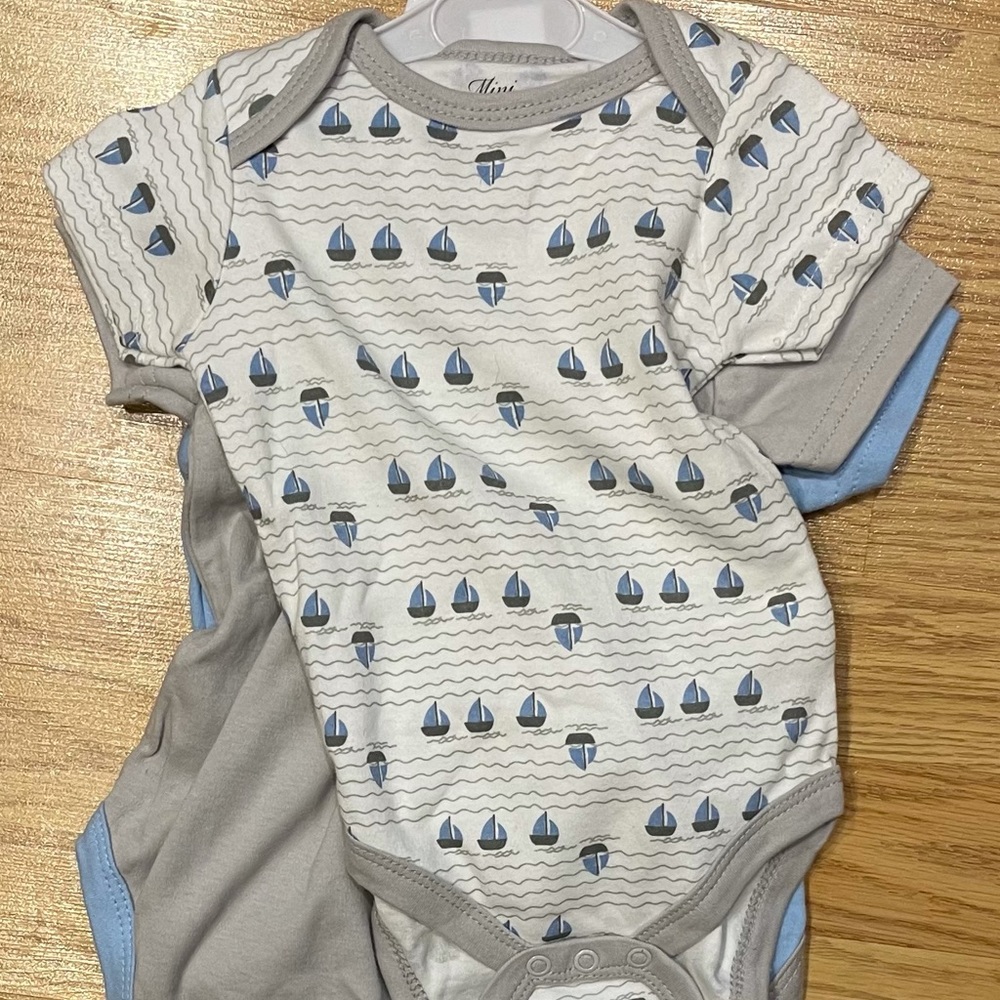 Baby boy bundle - Picture 6 of 6